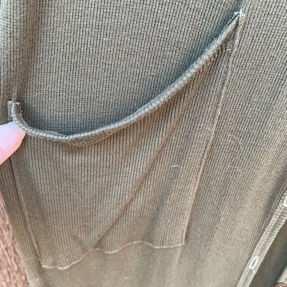 NWT One The Land Witchy Vibes Olive Green Long-Sleeve Button Down Medium! - Picture 6 of 9